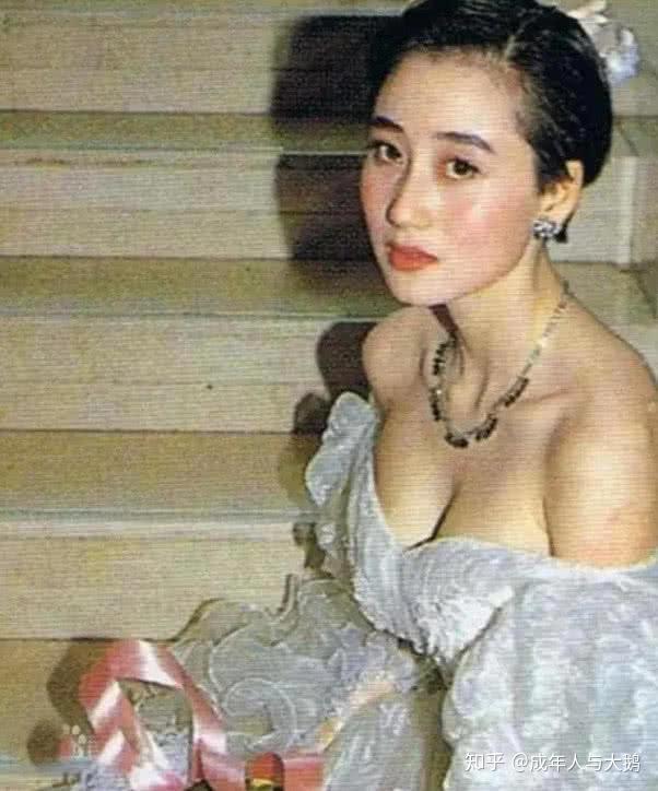 李连杰夫人利智