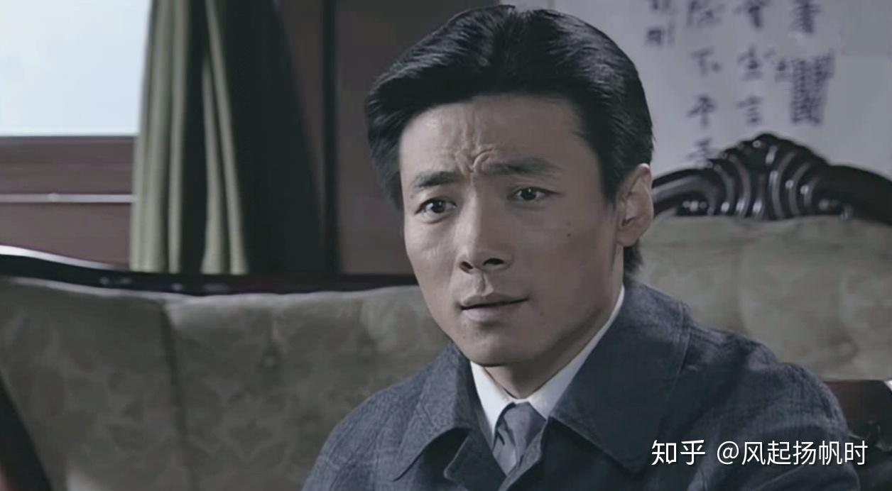 《潜伏》李涯很能干,站长却更喜欢余则成,不止因为余则成帮他招财 - 知乎