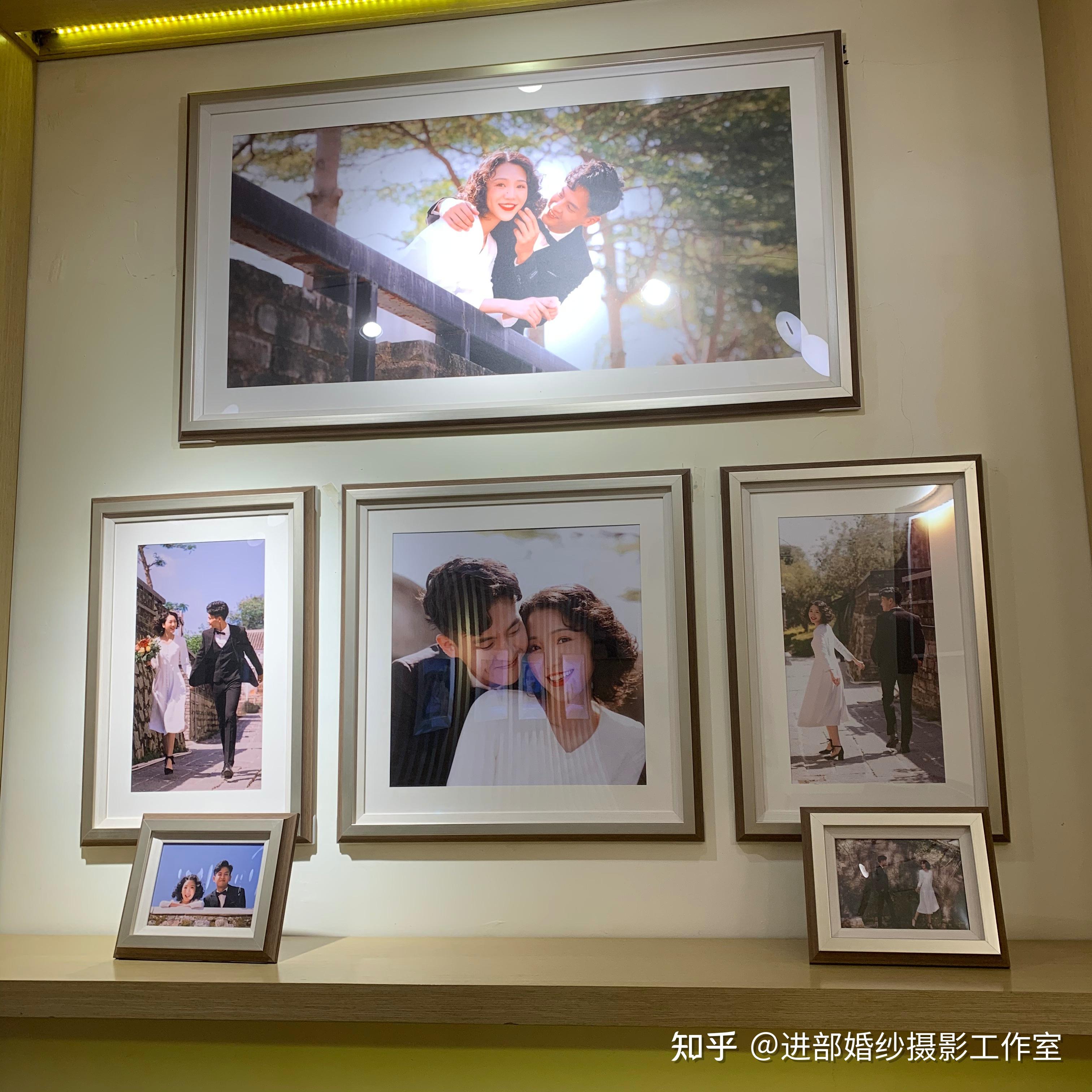 婚纱照一张大的三张小的怎么挂好看