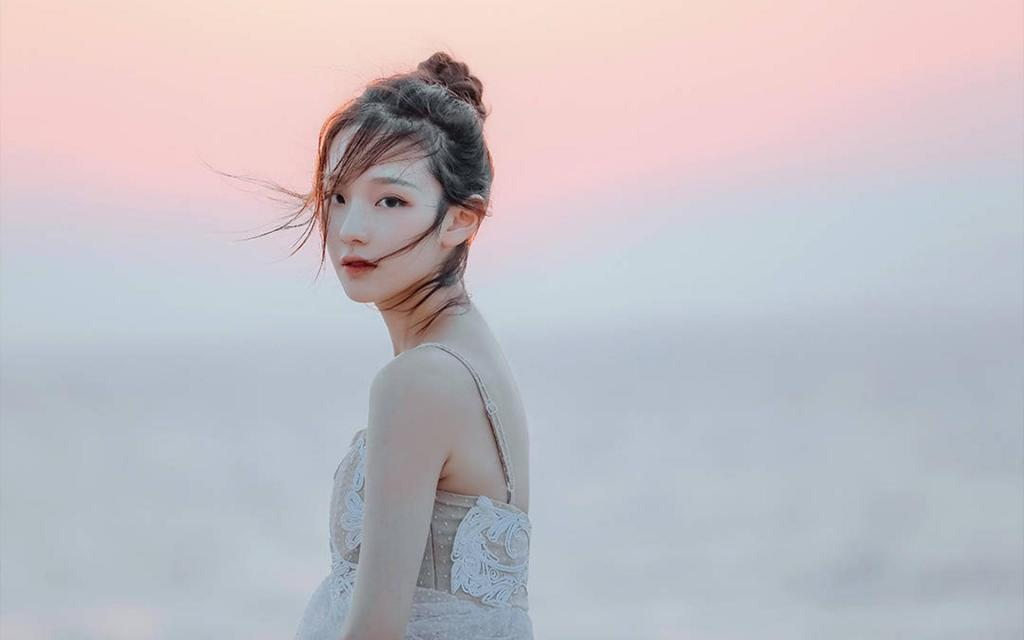 有没有特别治愈清纯氛围感美女壁纸?