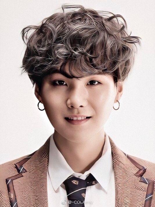 有没有闵玧其的证件照? - 知乎