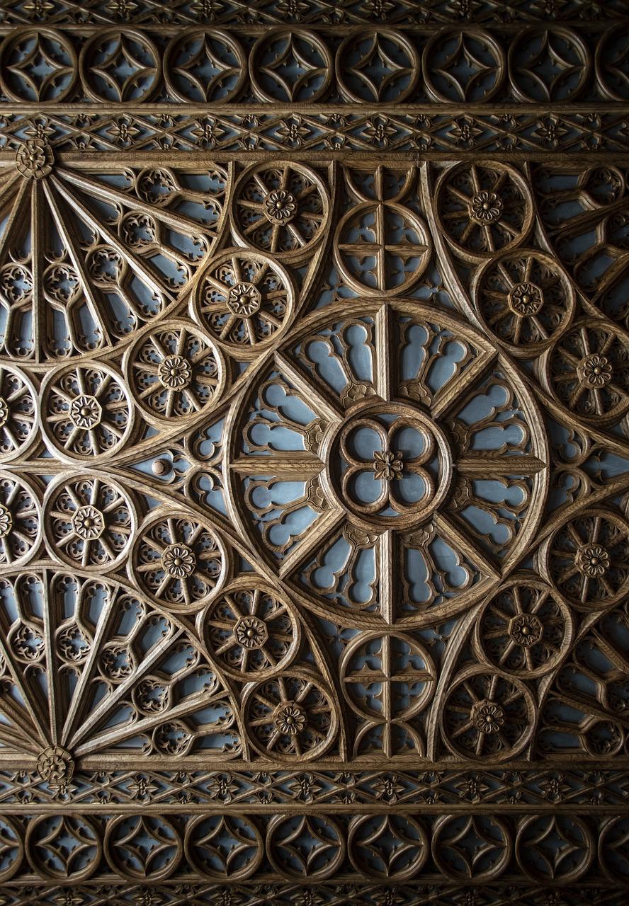 天花板怎么挂东西