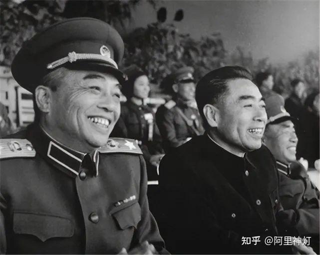 1955年授衔,主席表示:红军不下校,抗日不上将,多出3000名少校 - 知乎