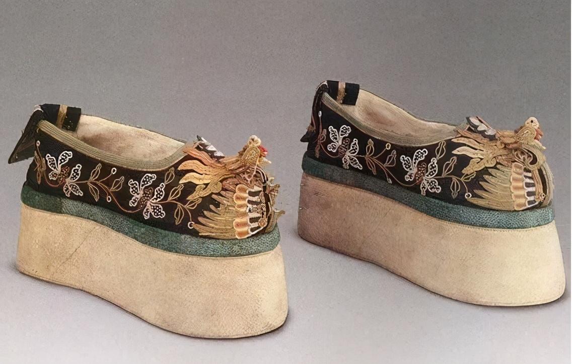 别搞错了,这才是古代的高跟鞋! - 知乎