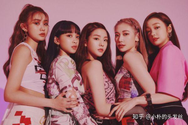 请问现在还有哪些当红走girlcrush风格的韩国女团