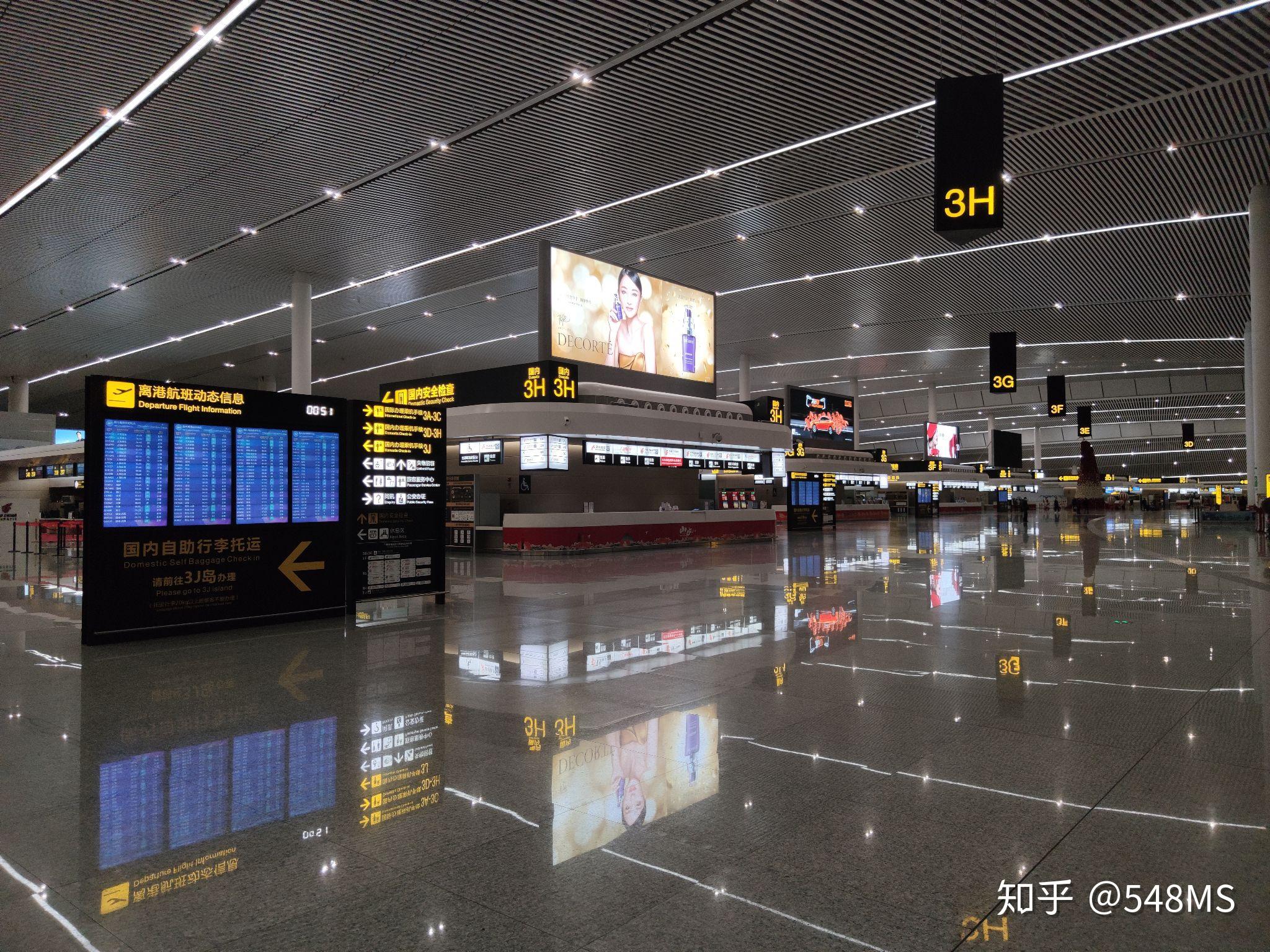 凌晨十二点半到重庆江北机场t3,第二天六点的飞机,t3可以过夜吗?