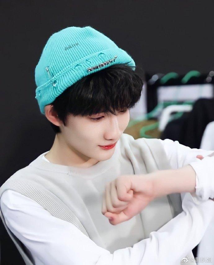 时代峰峻的艺人有多好看