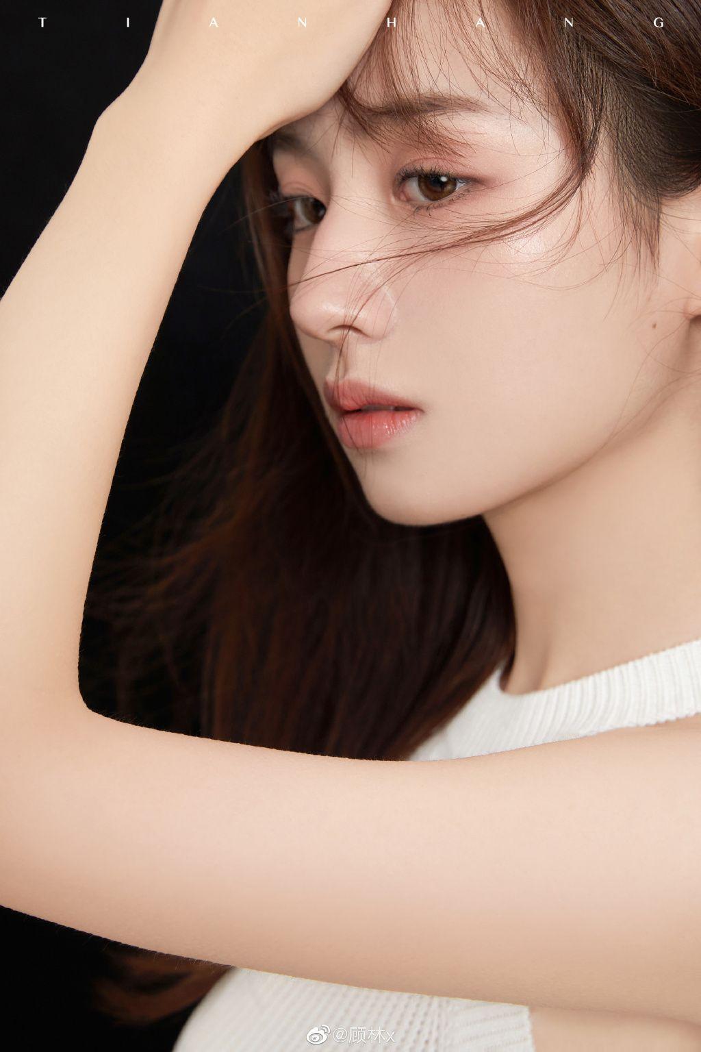 顾林 