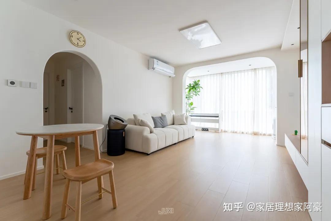 70㎡奶油原木风小家，竟能住出100㎡的舒适与格调 - 知乎