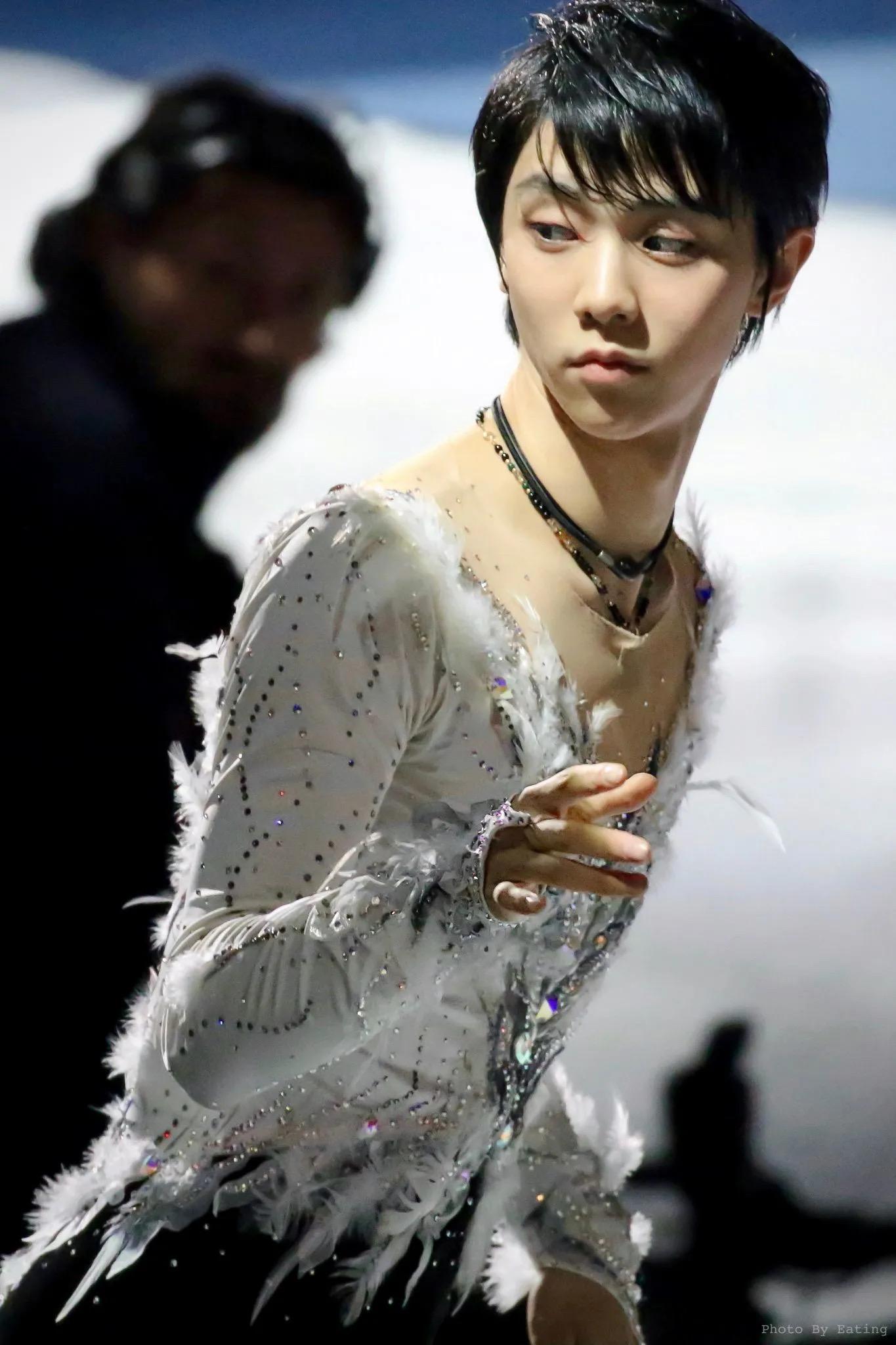 求求各位大佬,有没有羽生结弦高清绝美壁纸啊? - 知乎