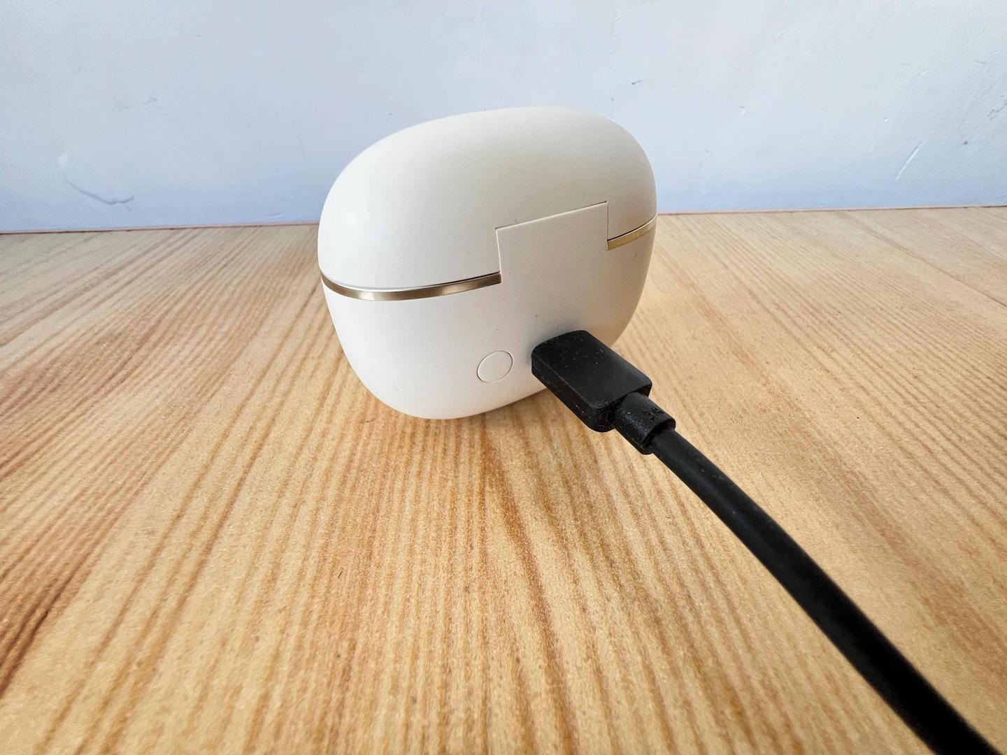 音质震撼+佩戴舒适+AI加持!实测开放式耳机OHAYO雷登AiryClamp A7