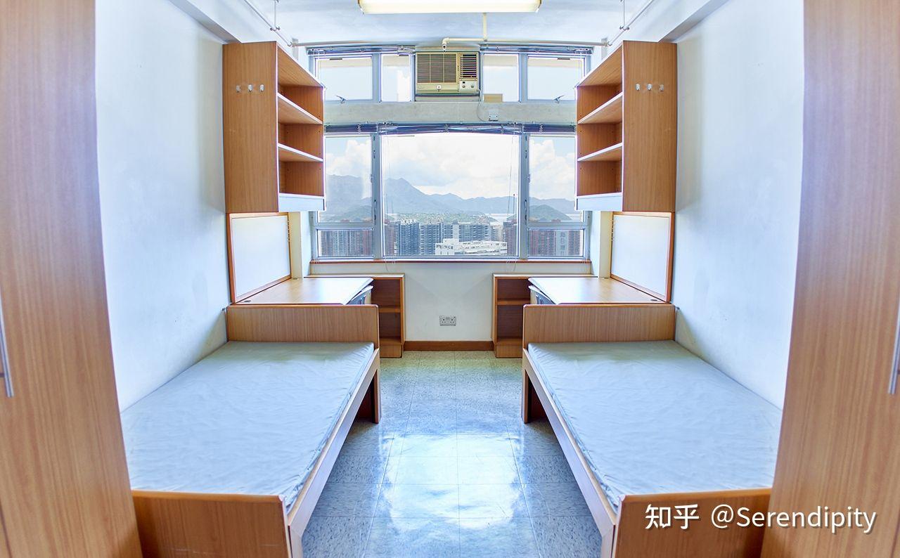 香港中文大学的宿舍条件如何?校区内有哪些生活设施?