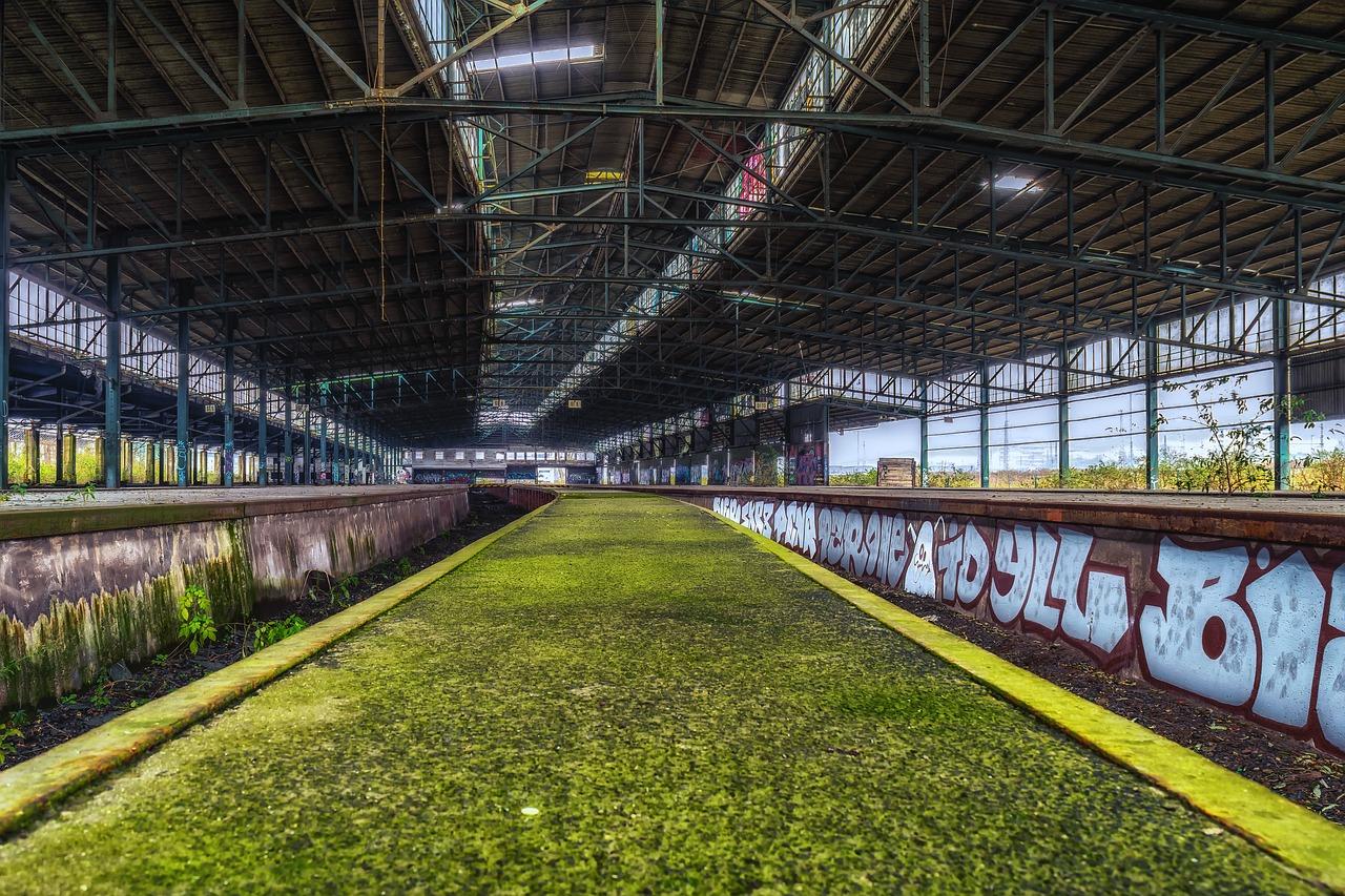 2. 货站配套齐全