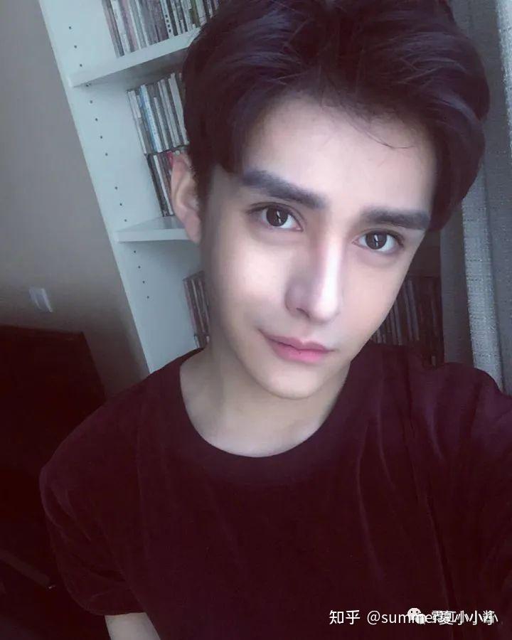 如何评价演员林皓洋整容后的颜值? - 知乎