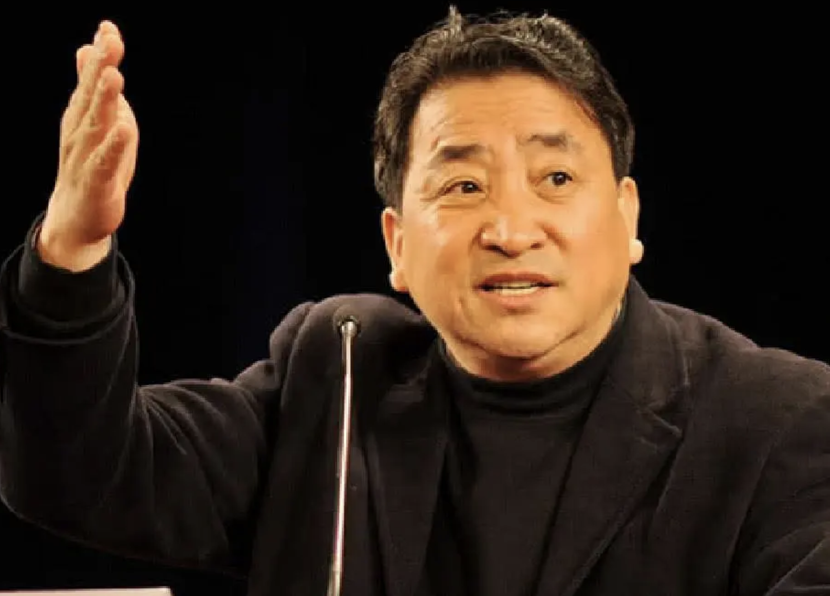 姜昆收养的儿子,如今怎么样了?