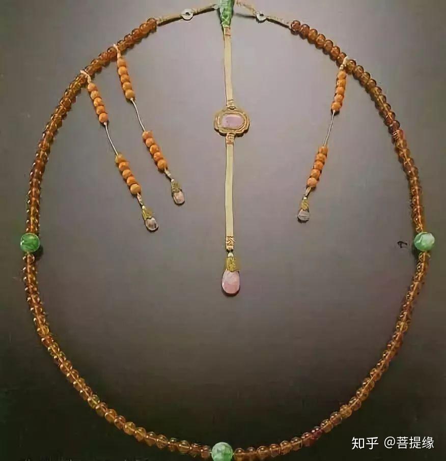 清朝官服上朝珠究竟有多美 - 知乎
