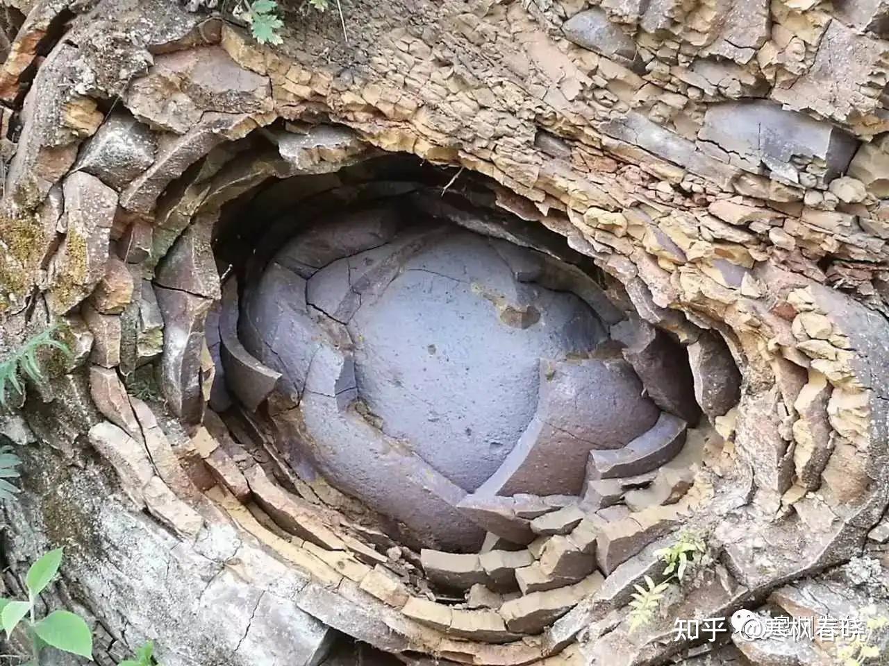 孙悟空出世的石头是花岗岩还是石灰岩