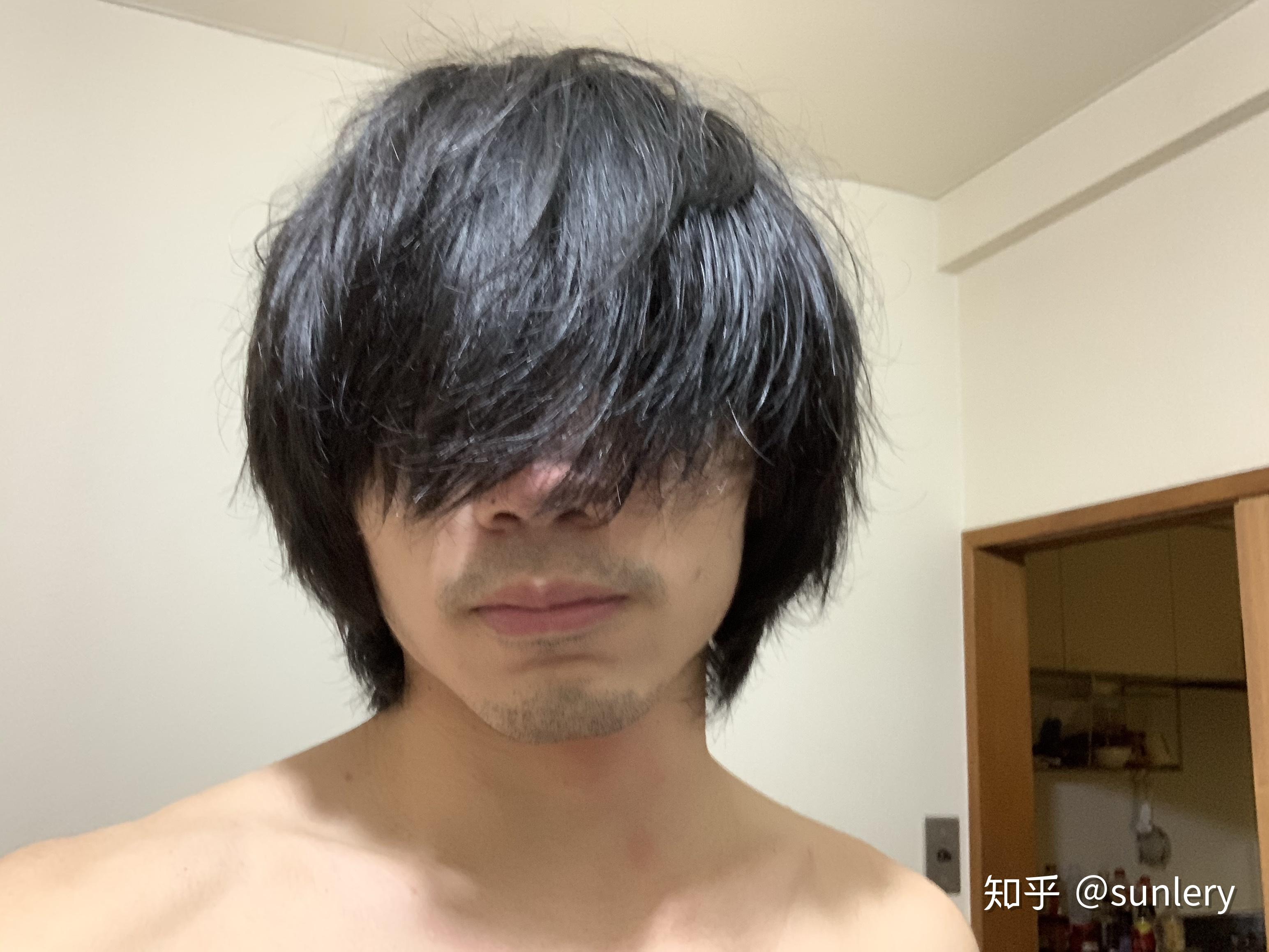 男生长得丑还留长发是什么体验