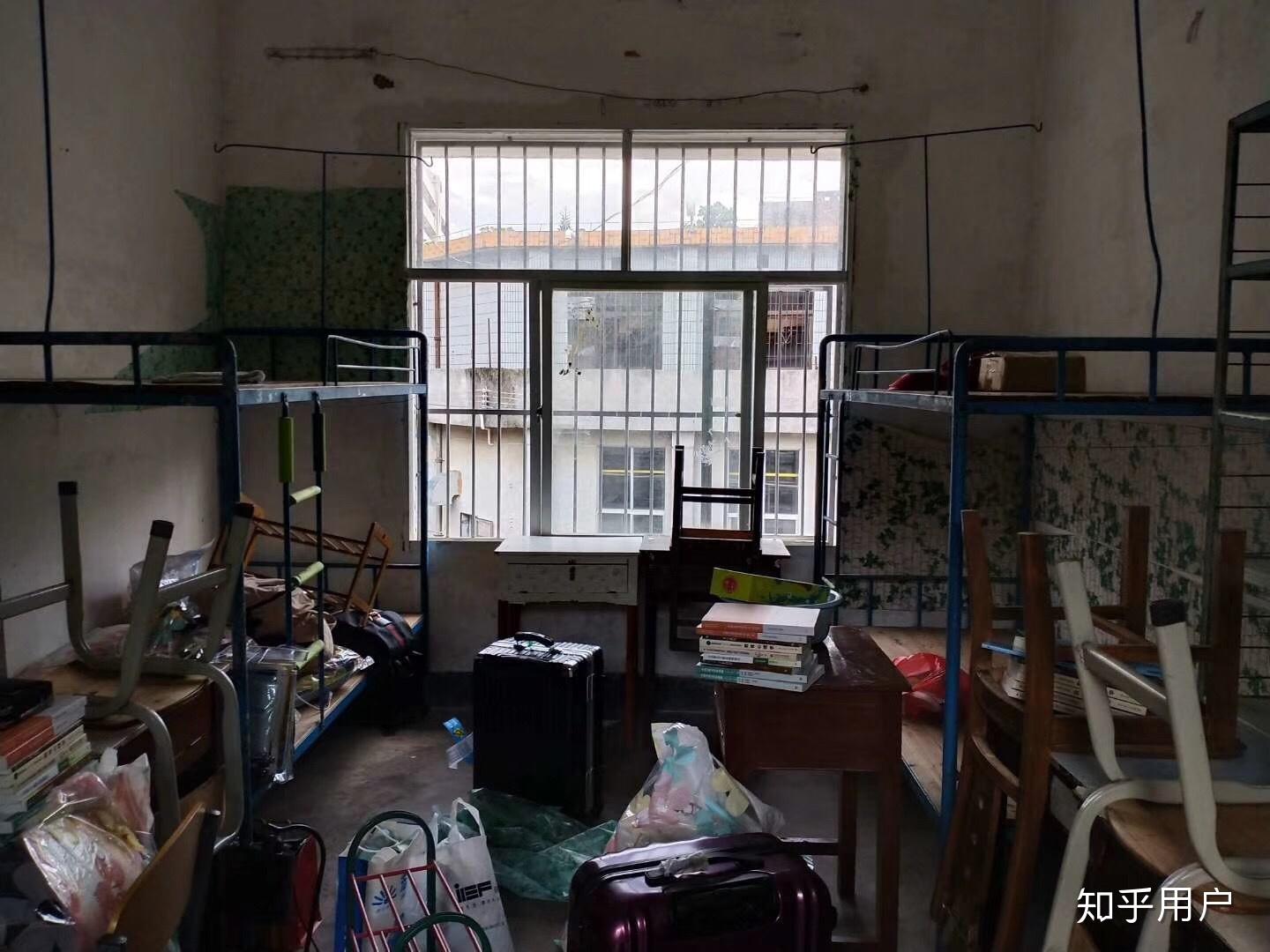 各位大佬海南师范大学怎么样啊还有宿舍条件怎么样啊