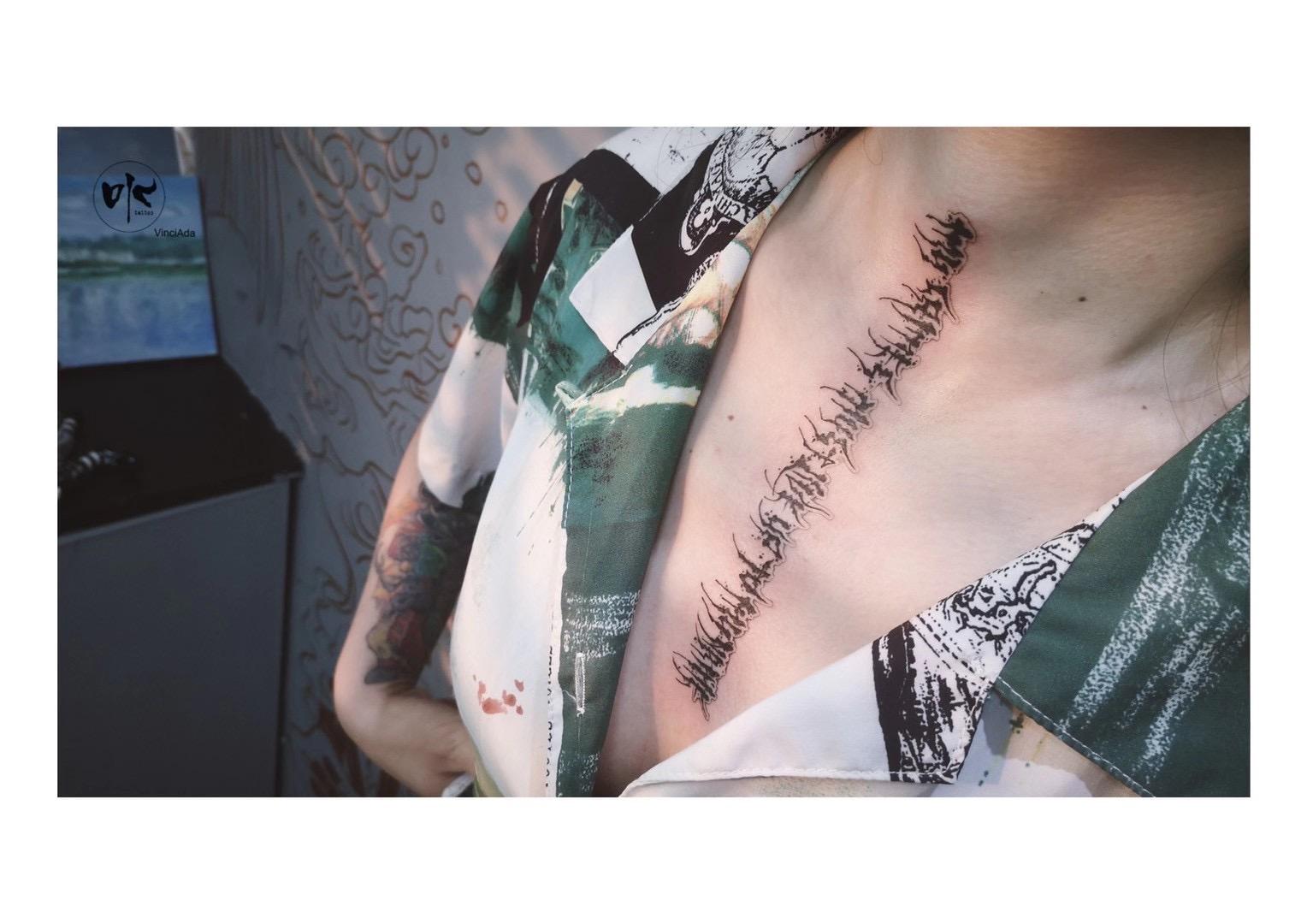 在胸口纹身怎么样什么感觉的? - 知乎