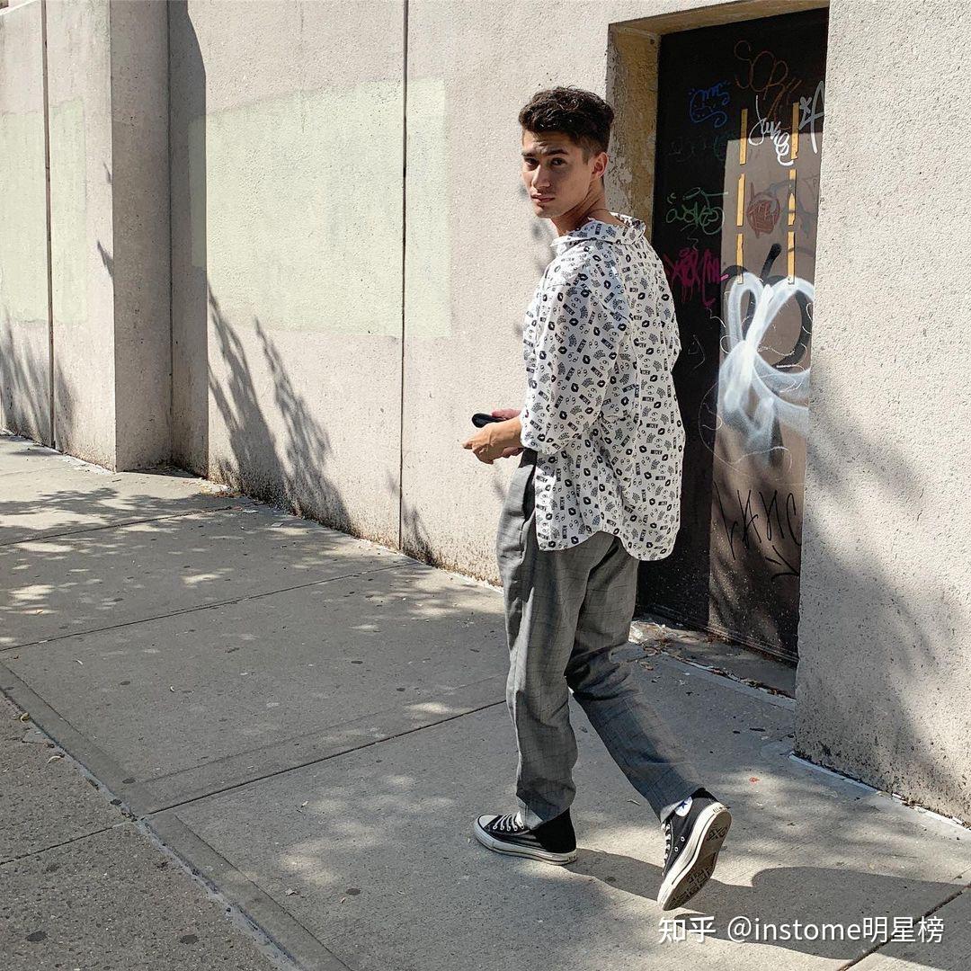 有没有创造营2021米卡的头像壁纸分享