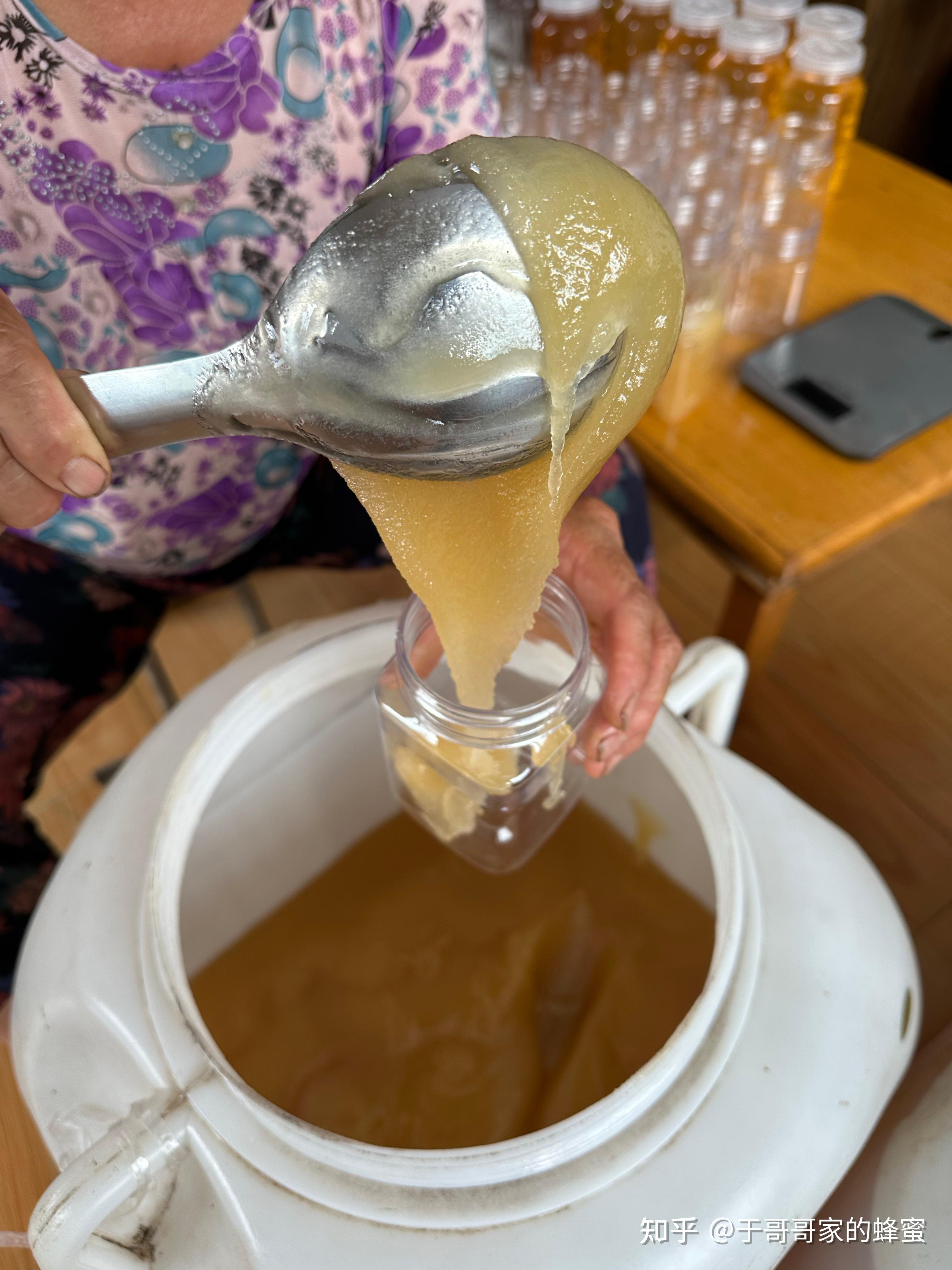 蜂蜜保存方法(蜂蜜保存方法和食用安全)