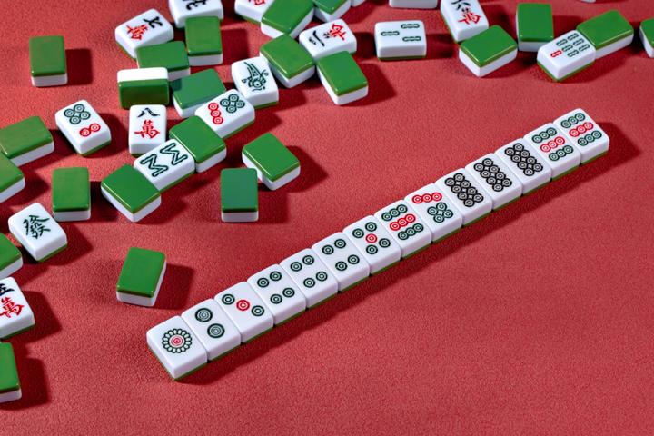 中国人有多喜欢打麻将?各个地方的麻将有什么特色? - 知乎