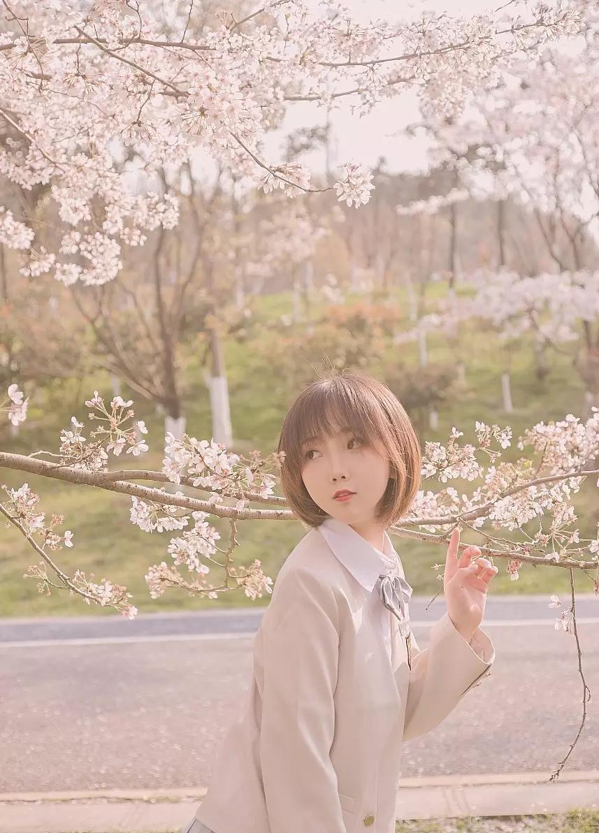 羊大真人,摇摇乐yoyo,Yoko宅夏,G44不会受伤,软软爱吃肉写真合集下载-星颜少女