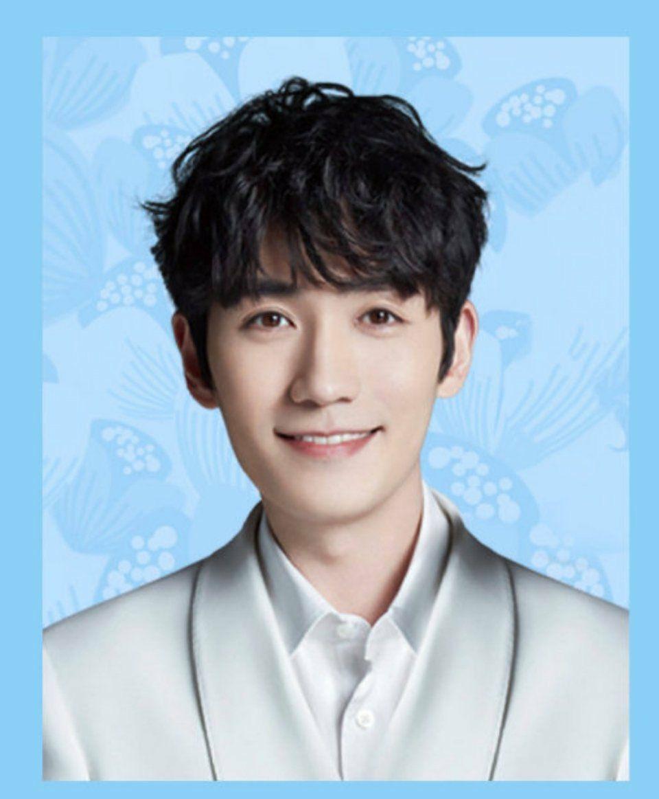 能分享一下朱一龙的证件照吗