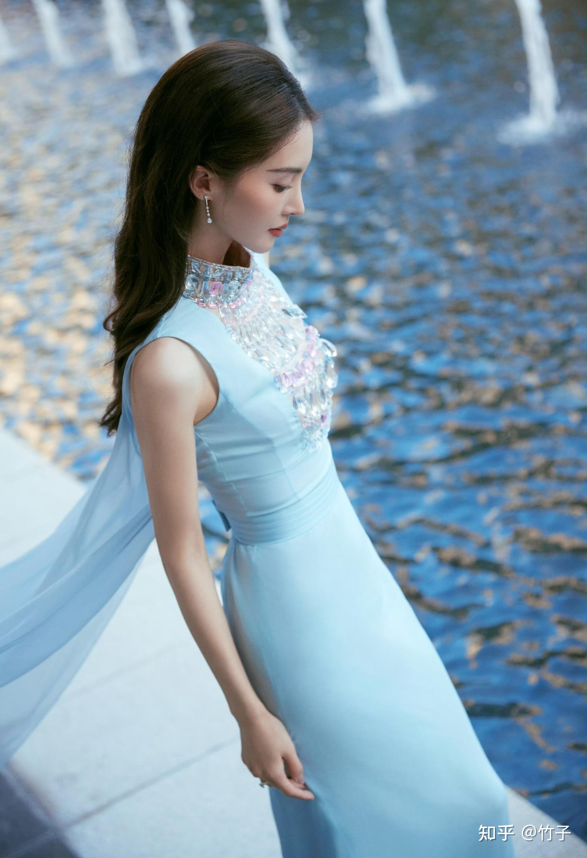 如何评价金晨的颜值? - 知乎