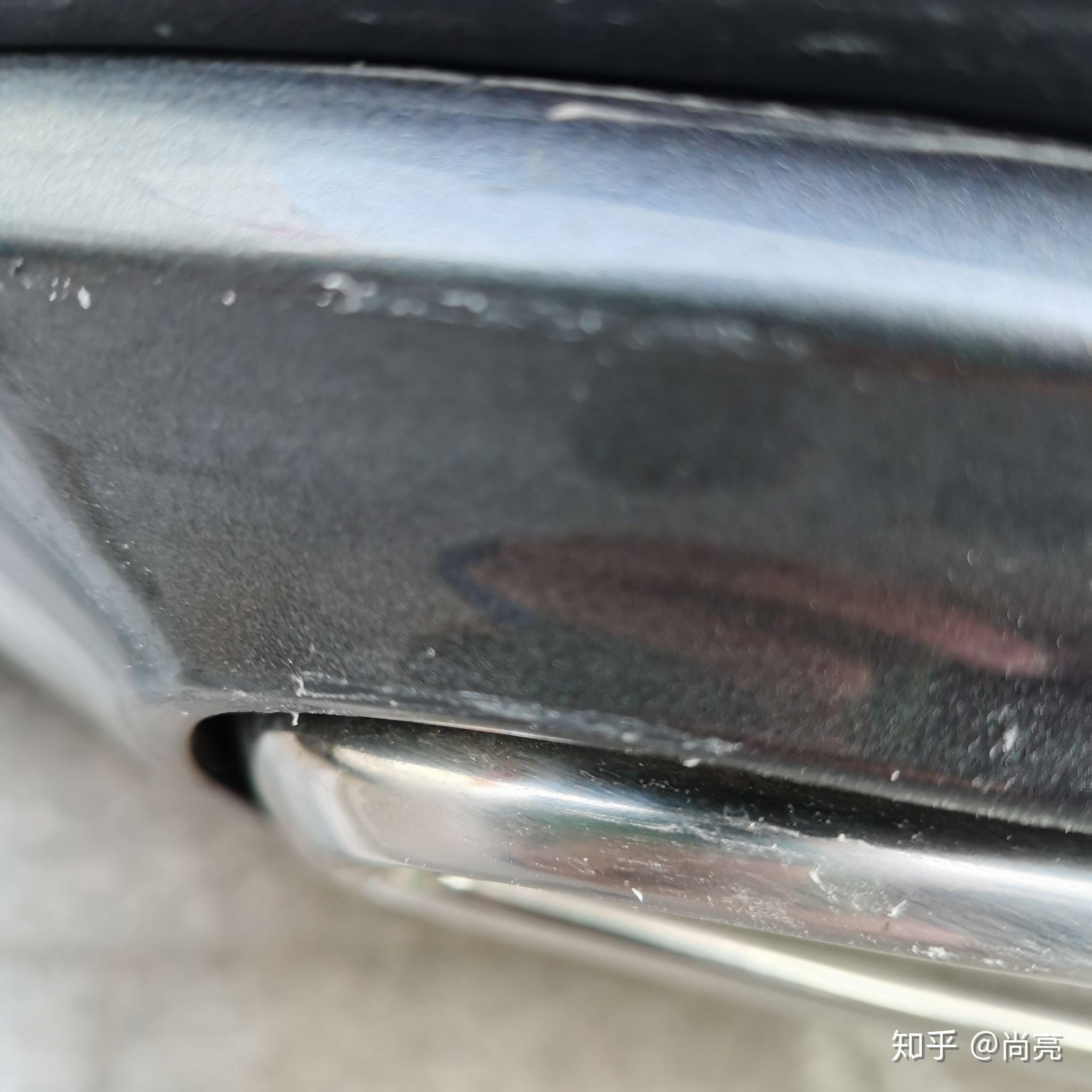 汽车底漆什么颜色