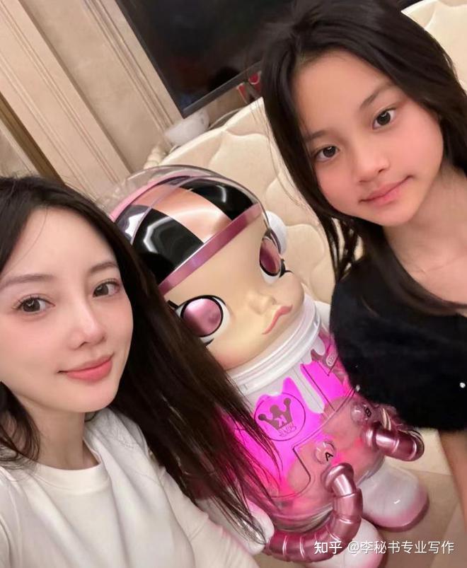 李小璐pgone事件李小璐就没想过被爆出来甜馨以后怎么面对某些同学的