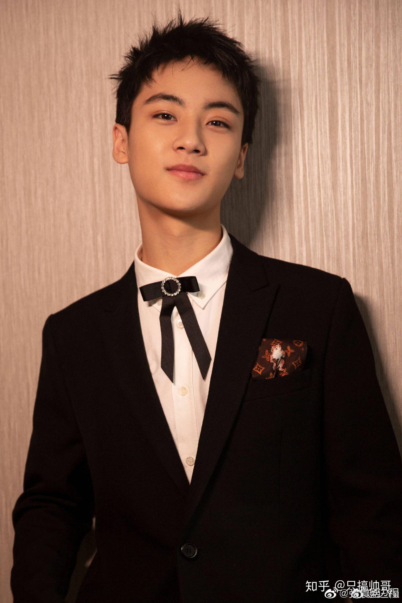 如何评价边程的长相