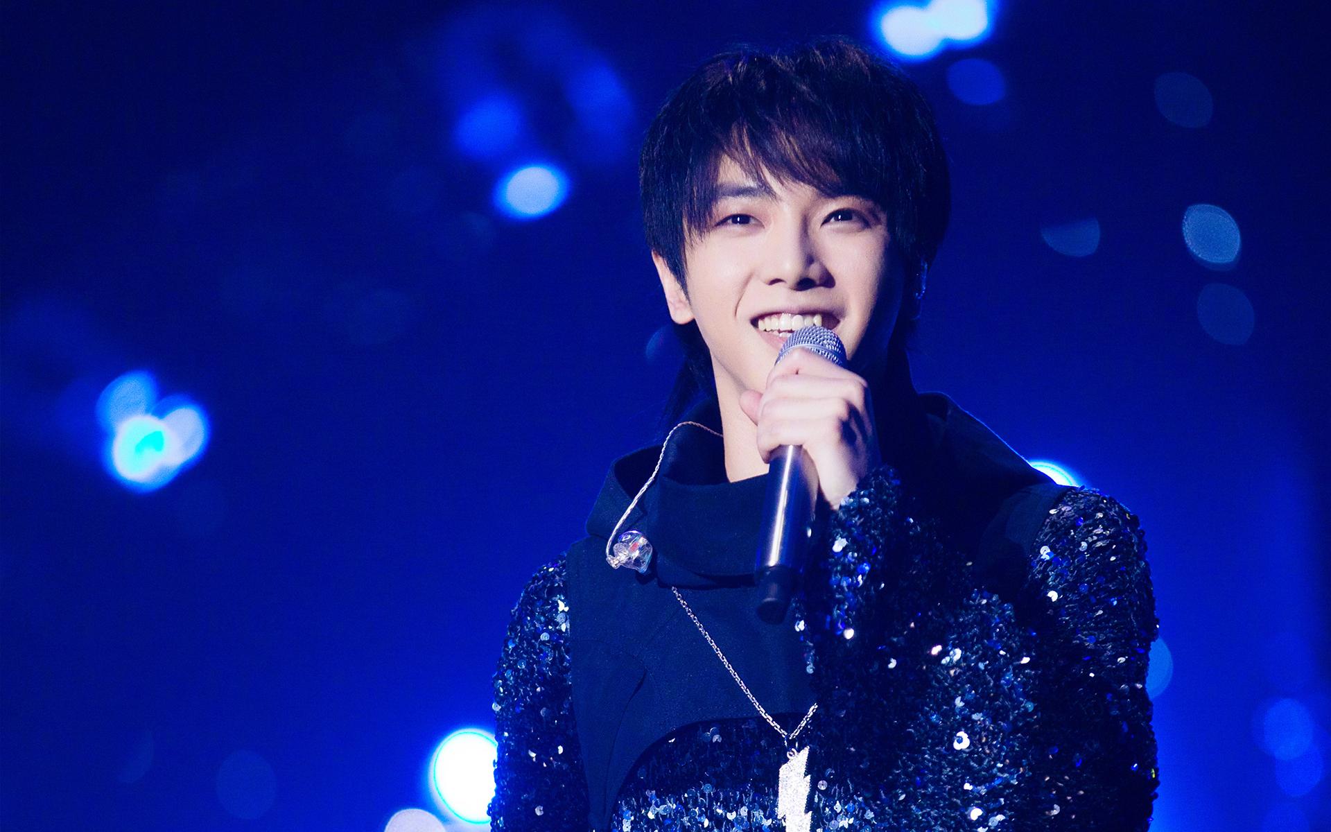 娱乐点评：华晨宇、张子枫、许凯、陈都灵、赖冠霖、万茜