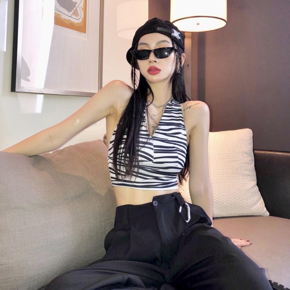 有哪些性感又不低俗的女生头像