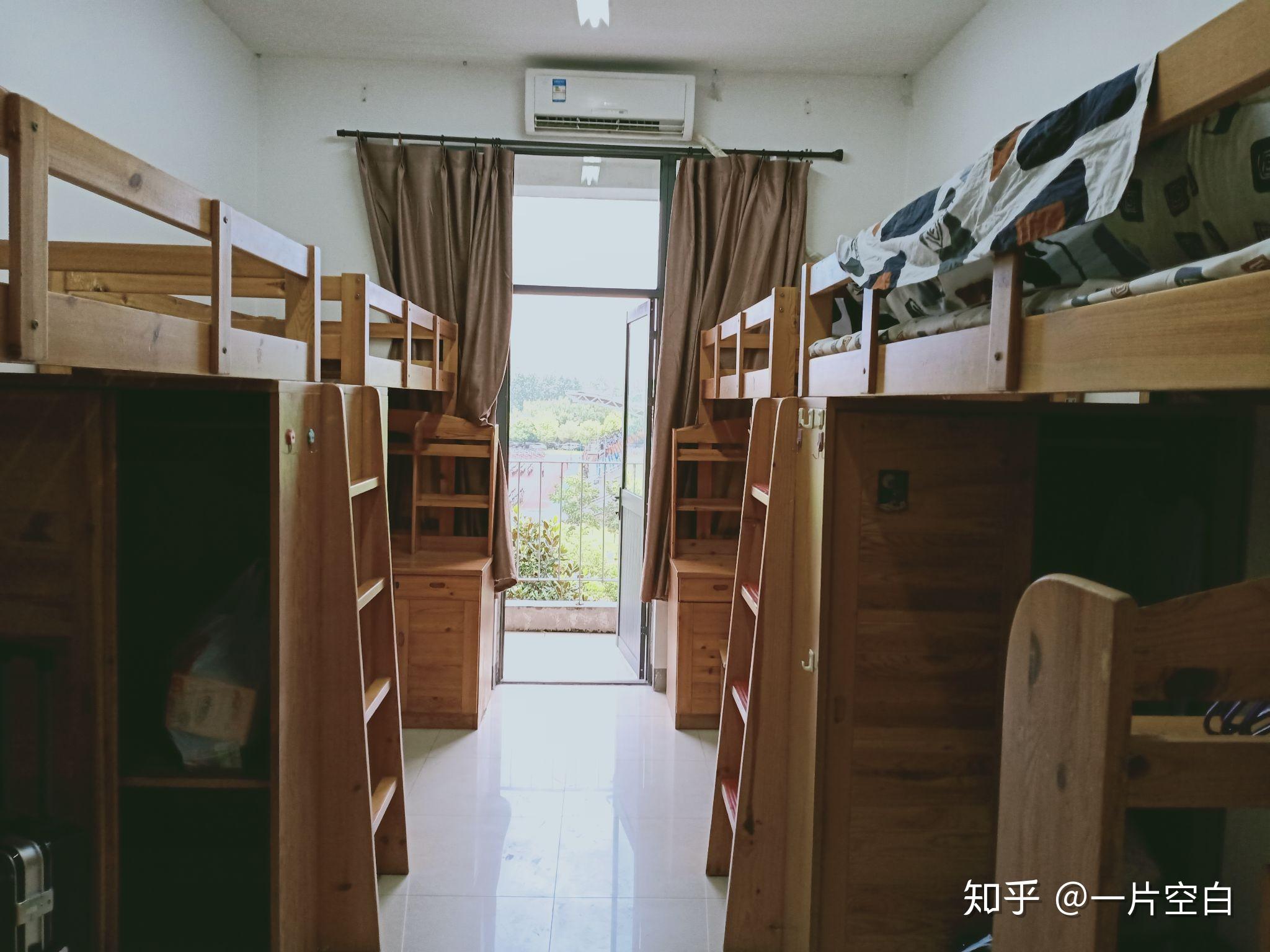 同济大学浙江学院?