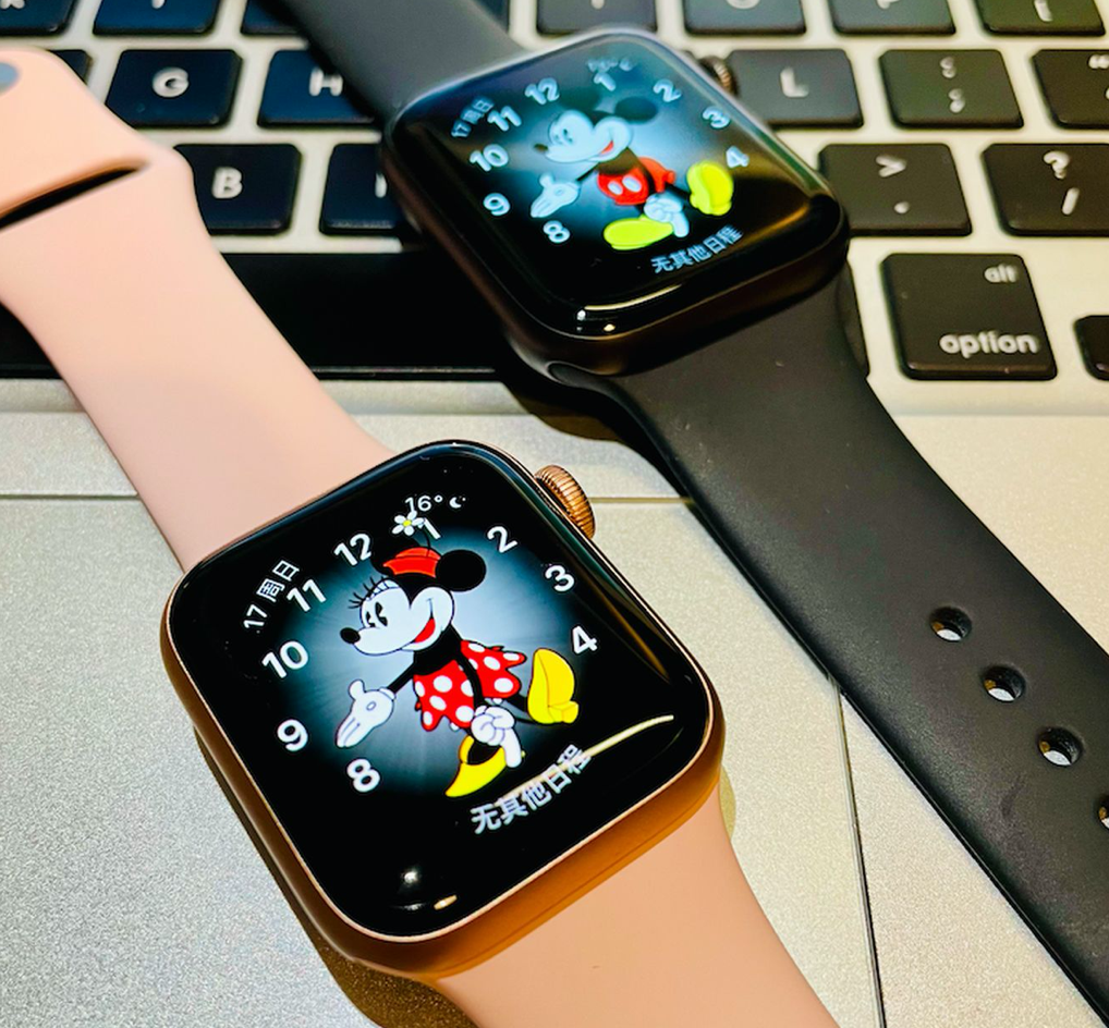 想要入手一塊applewatch預算2500se和官翻s5哪個更合適呢