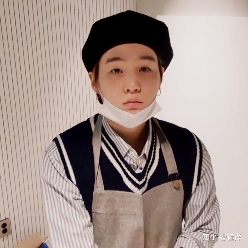 可以求一些闵玧其特别可爱的图吗