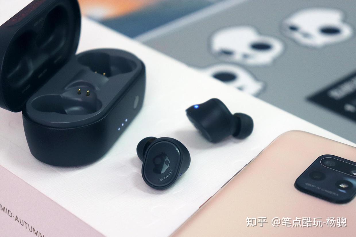微信语音听筒模式怎么变扬声器__微信语音怎么把听筒换成扬声器