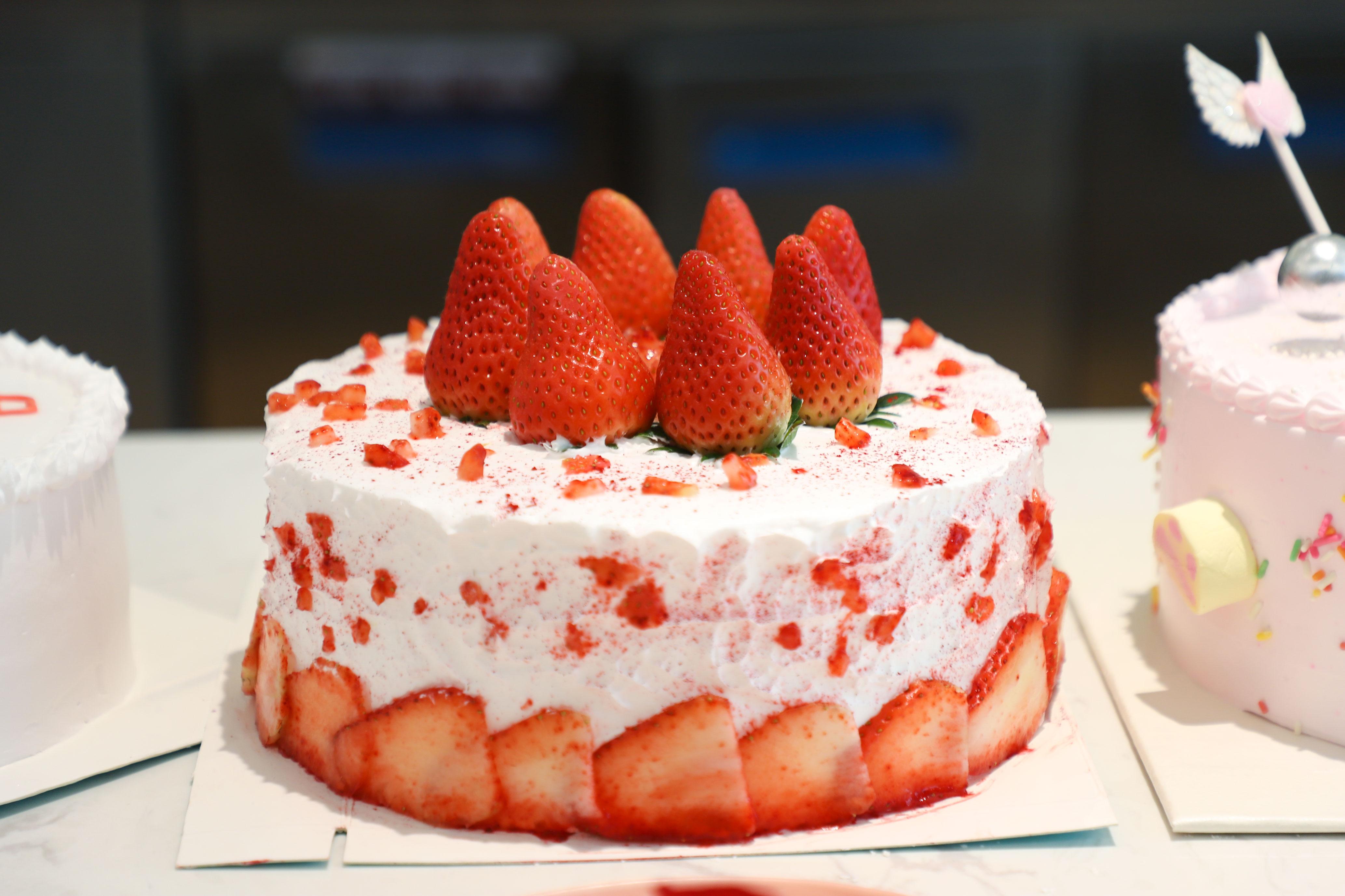 推荐一些颜值高水果多的单层蛋糕? - 知乎