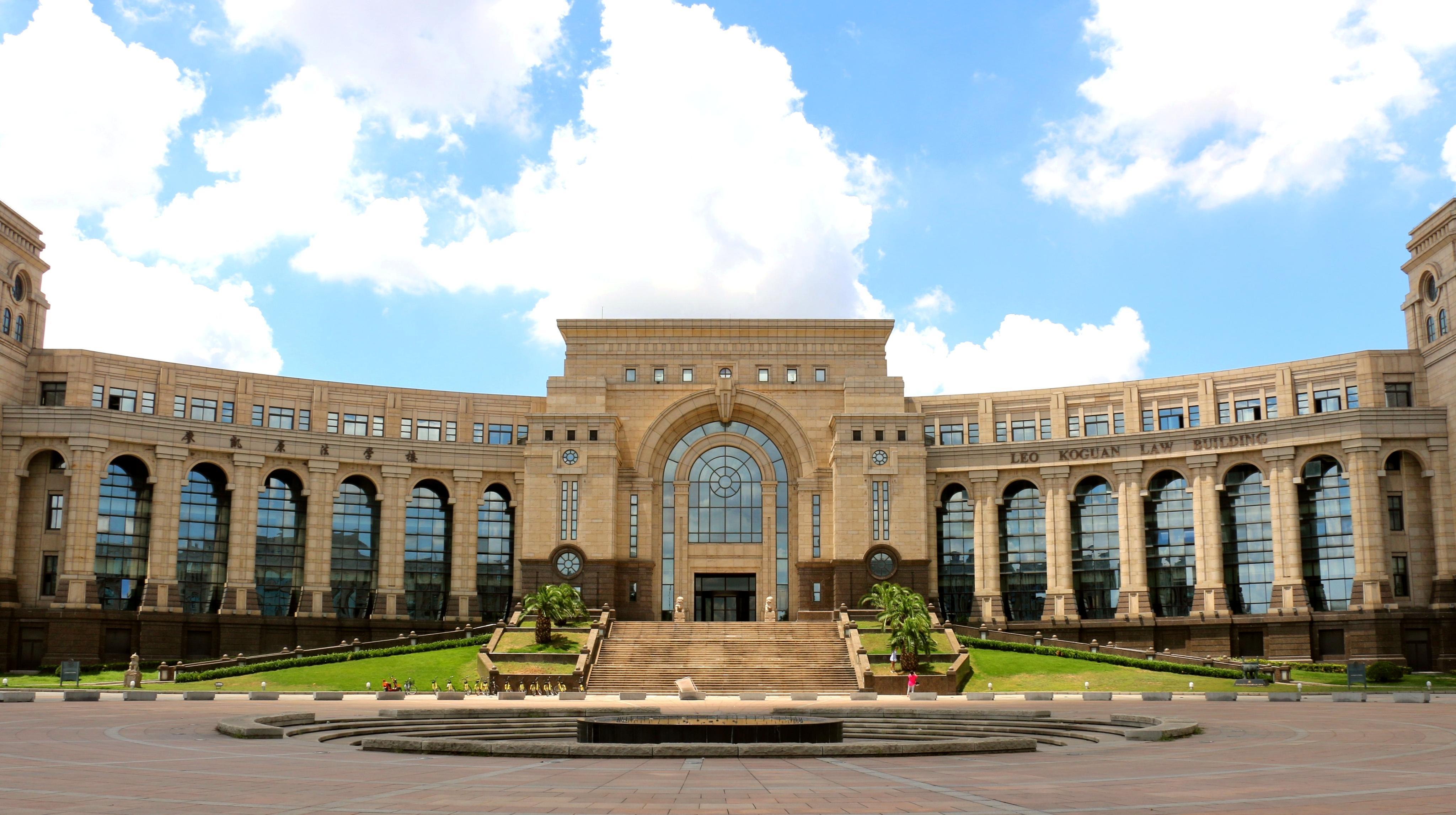 复旦大学有哪些好看的或者难看的校园建筑