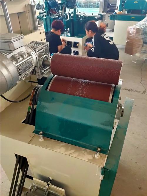 小料砂光机 小型砂带机工作注意事项 - 知乎