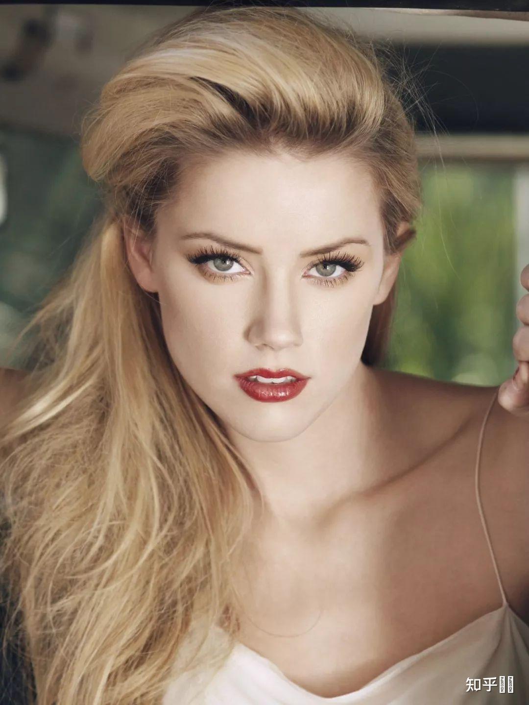 amberheard是个怎样的女人