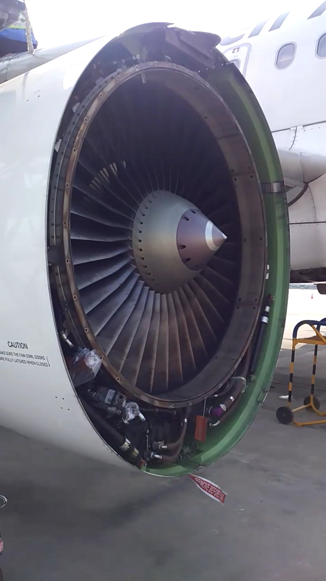 航空发动机的整流罩会换吗? - 知乎