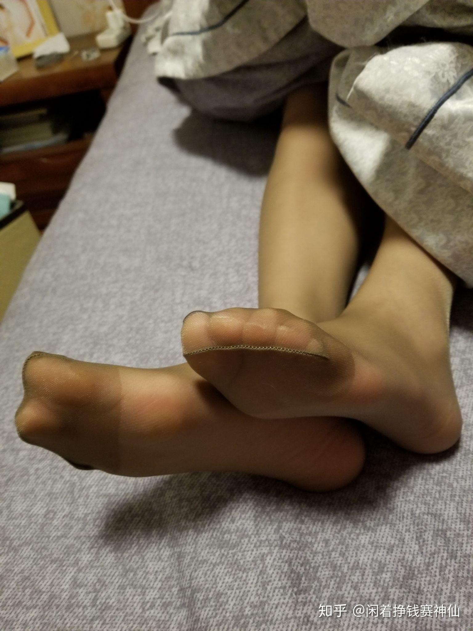 晚上可以穿丝袜睡觉吗