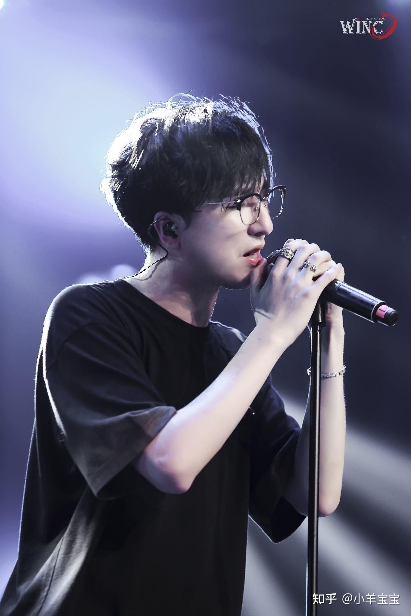 如何评价满汉的音乐人lao干妈(李常超)? - 知乎