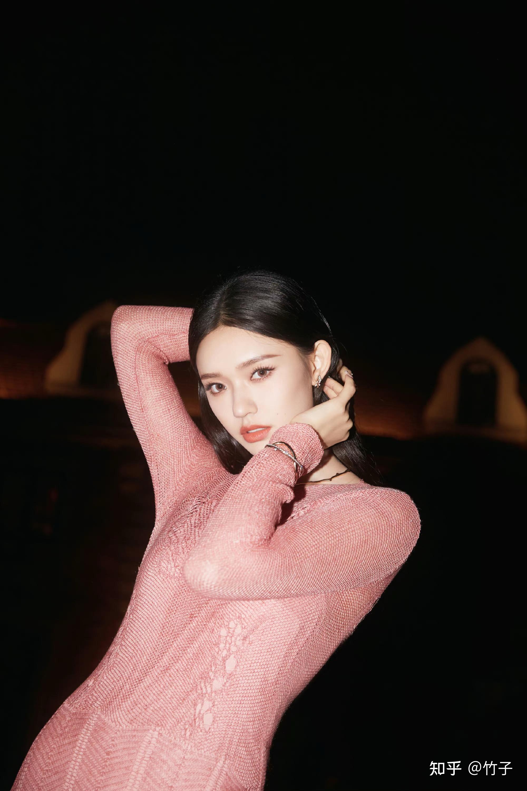 林允有哪些唯美的流苏裙造型? - 知乎