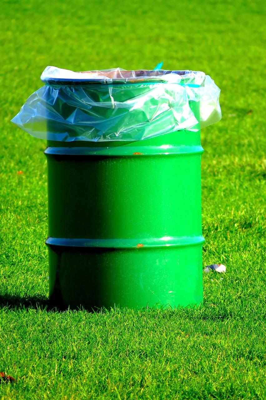 垃圾桶是什么颜色的