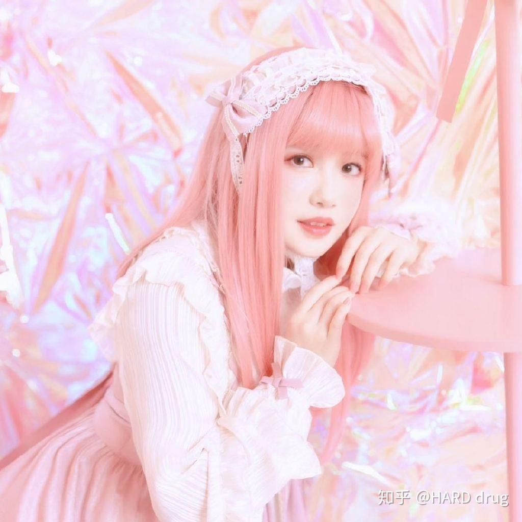 有人认识一个黄文静的女生吗