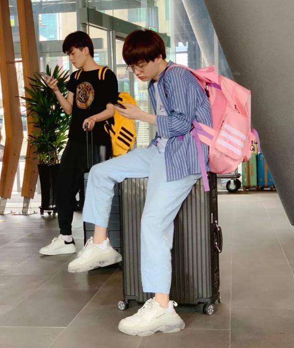 如何评价fpx辅助刘青松怒刚自己的cp粉